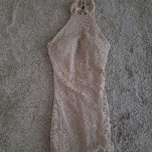 Open-Back Lace Mermaid Dress